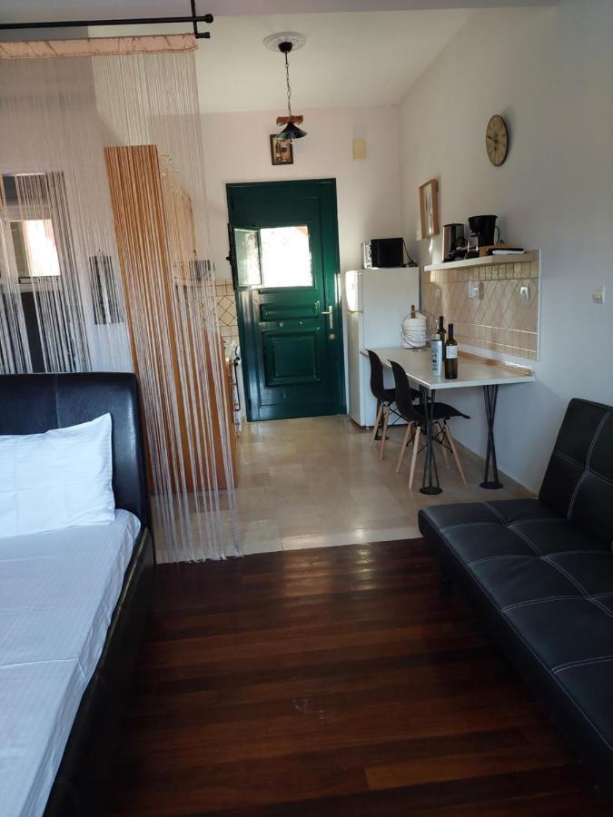 Home Nikolas Kanálion Extérieur photo